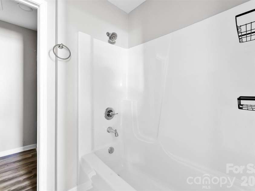 810 4th Street, Kings Mountain, NC 28086.  MLS# CAR4335671, YatesRealty ID 2799. 