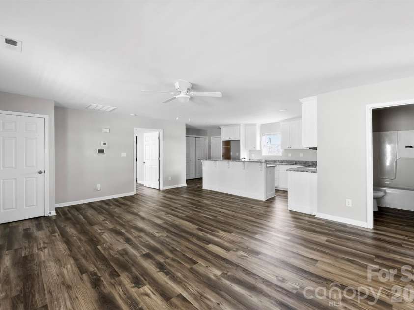 810 4th Street, Kings Mountain, NC 28086.  MLS# CAR4335671, YatesRealty ID 2799. 