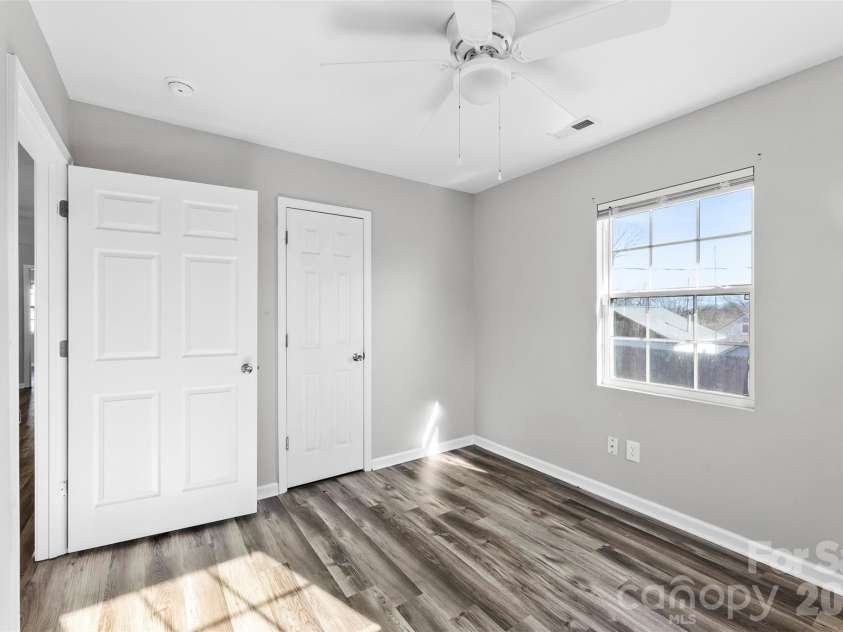 810 4th Street, Kings Mountain, NC 28086.  MLS# CAR4335671, YatesRealty ID 2799. 