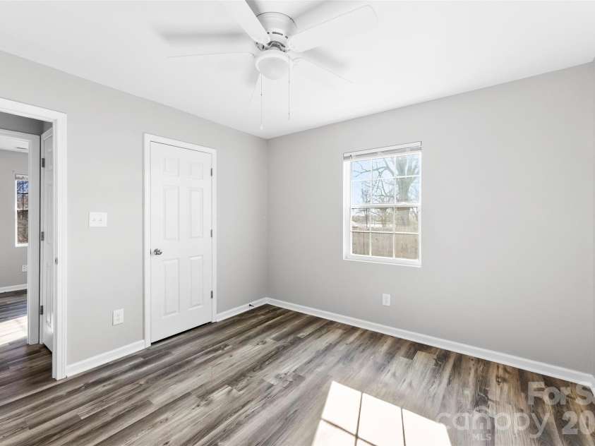 810 4th Street, Kings Mountain, NC 28086.  MLS# CAR4335671, YatesRealty ID 2799. 