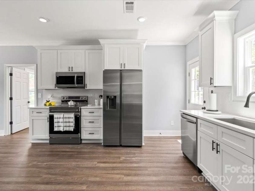 100 Boyette Drive, Albemarle, NC 28001.  MLS# CAR4280689, YatesRealty ID 27990. 