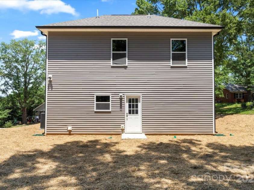 100 Boyette Drive, Albemarle, NC 28001.  MLS# CAR4280689, YatesRealty ID 27990. 