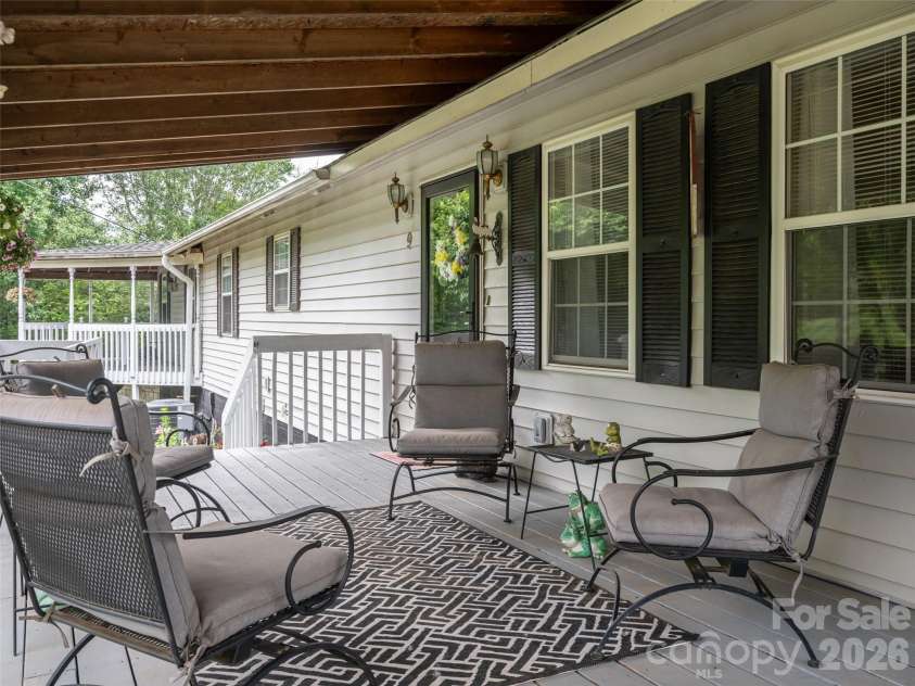 9 Coquina Lane, Leicester, NC 28748.  MLS# CAR4388772, YatesRealty ID 27991. 