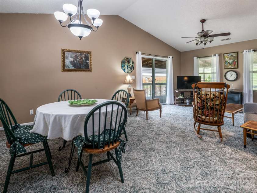 9 Coquina Lane, Leicester, NC 28748.  MLS# CAR4388772, YatesRealty ID 27991. 