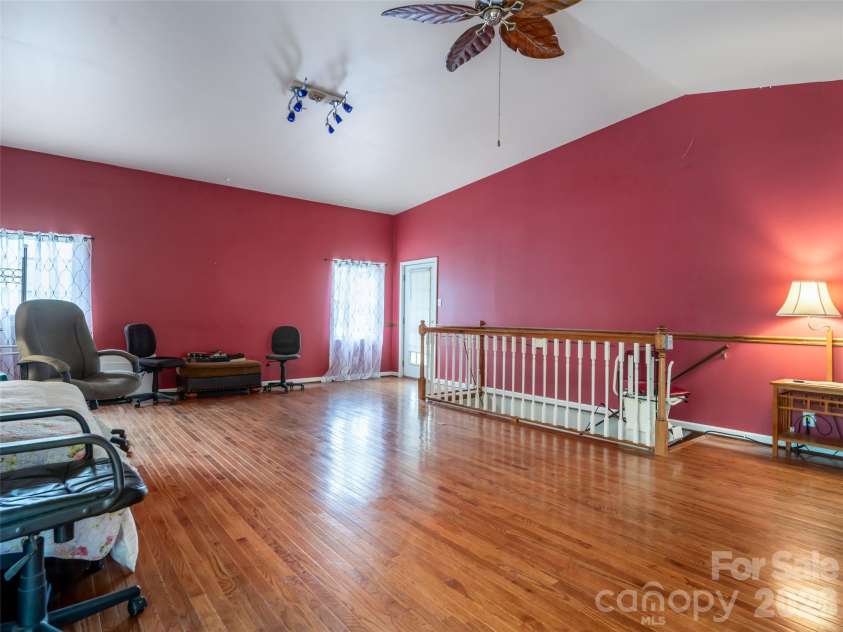 9 Coquina Lane, Leicester, NC 28748.  MLS# CAR4388772, YatesRealty ID 27991. 