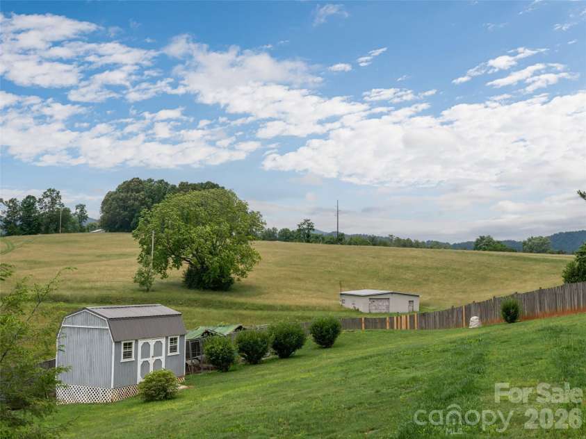9 Coquina Lane, Leicester, NC 28748.  MLS# CAR4388772, YatesRealty ID 27991. 