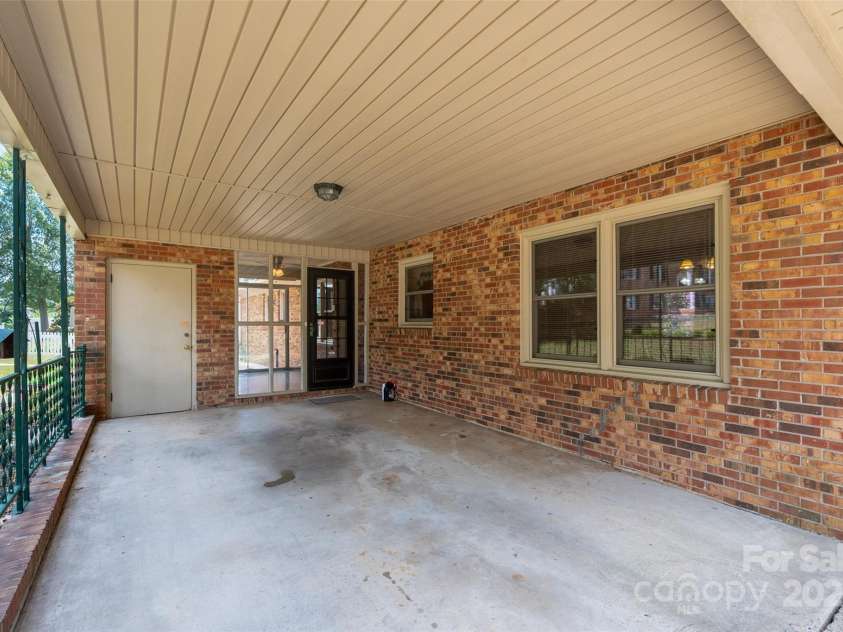 1536 Anderson Street, Gastonia, NC 28054.  MLS# CAR4283379, YatesRealty ID 27992. Carport 1