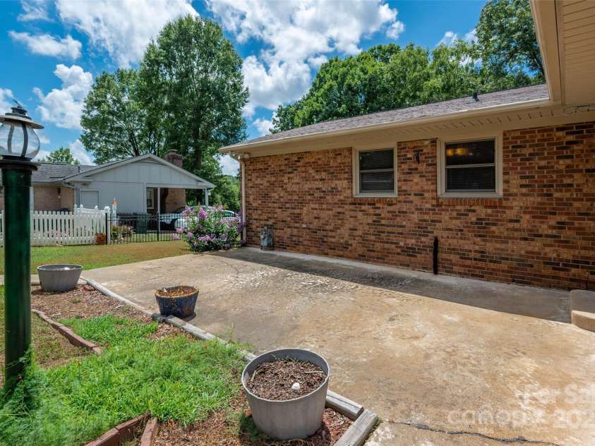 1536 Anderson Street, Gastonia, NC 28054.  MLS# CAR4283379, YatesRealty ID 27992. Rear Patio 2