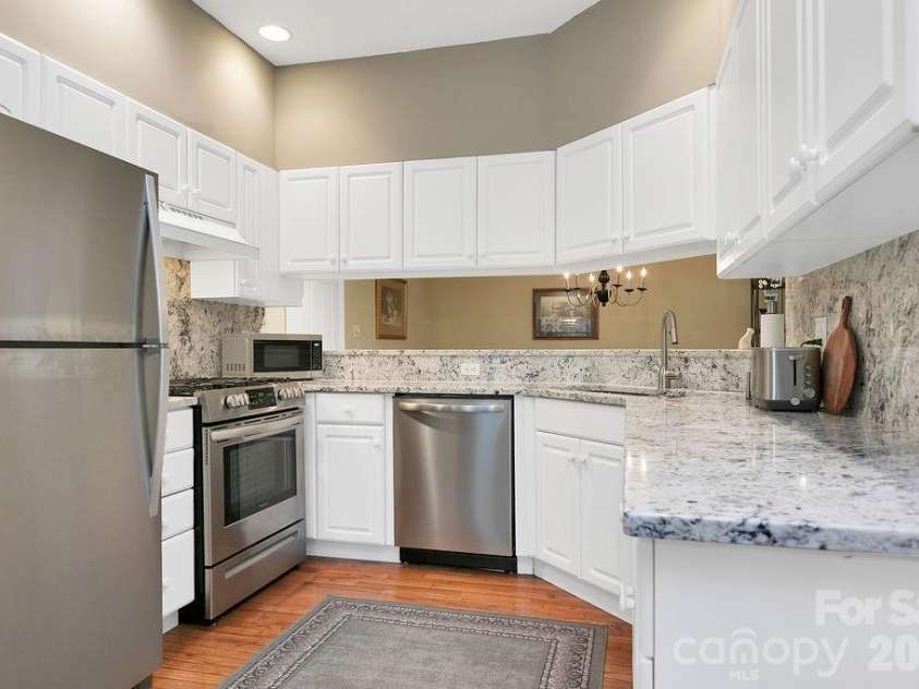 61 Autumn Glen Court, Brevard, NC 28712.  MLS# CAR4420624, YatesRealty ID 27992. 