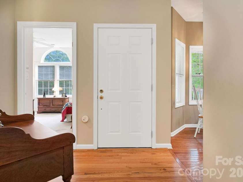 61 Autumn Glen Court, Brevard, NC 28712.  MLS# CAR4420624, YatesRealty ID 27992. 