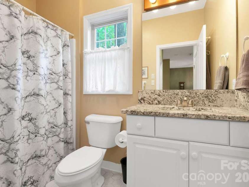61 Autumn Glen Court, Brevard, NC 28712.  MLS# CAR4420624, YatesRealty ID 27992. 