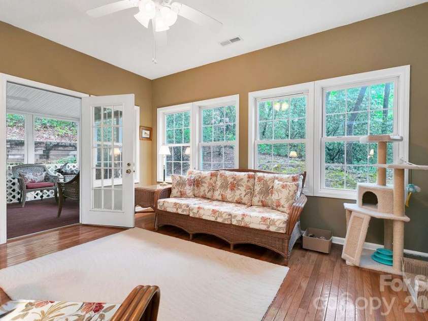 61 Autumn Glen Court, Brevard, NC 28712.  MLS# CAR4420624, YatesRealty ID 27992. 