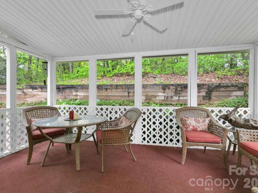 61 Autumn Glen Court, Brevard, NC 28712.  MLS# CAR4420624, YatesRealty ID 27992. 