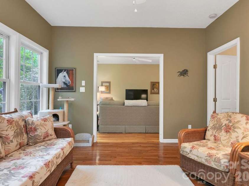 61 Autumn Glen Court, Brevard, NC 28712.  MLS# CAR4420624, YatesRealty ID 27992. 