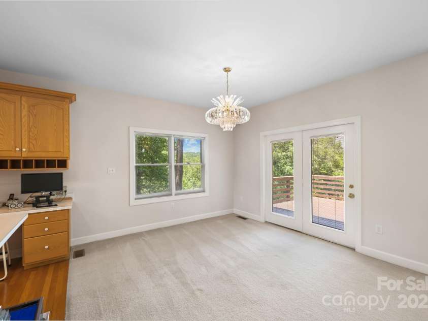 12041 Spinnaker Drive, Tega Cay, SC 29708.  MLS# CAR4283093, YatesRealty ID 27993. 