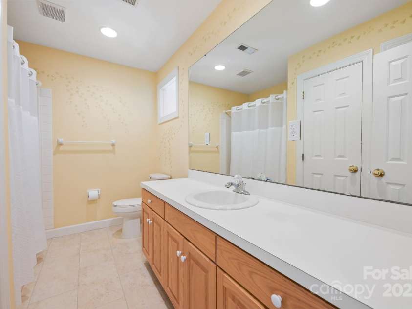 12041 Spinnaker Drive, Tega Cay, SC 29708.  MLS# CAR4283093, YatesRealty ID 27993. 