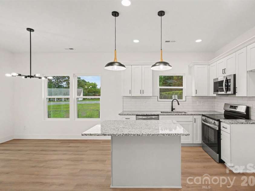 7523/7525 Lawyers Road, Charlotte, NC 28227.  MLS# CAR4390152, YatesRealty ID 27993. 