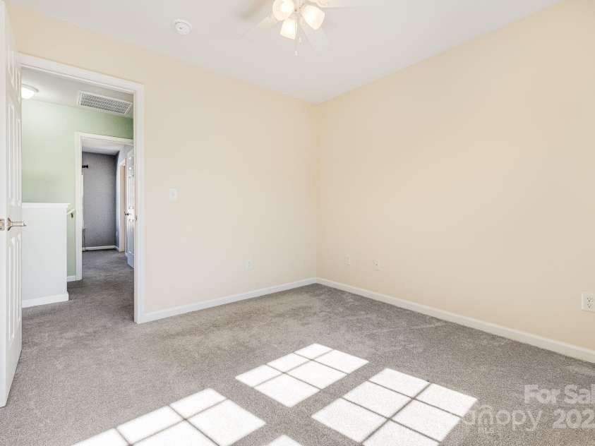 48 Lanceford Circle, Fletcher, NC 28732.  MLS# CAR4284692, YatesRealty ID 27996. 