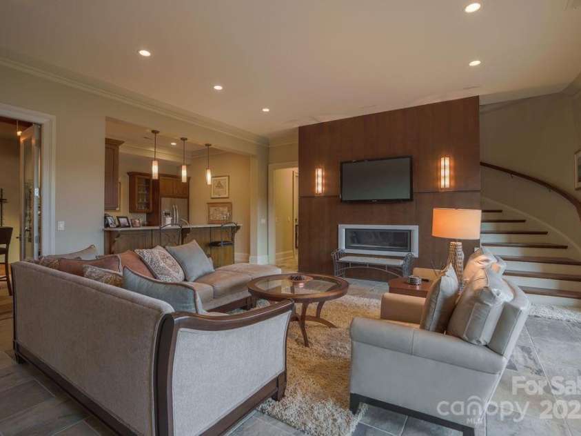 15 Water View Court, Travelers Rest, SC 29690.  MLS# CAR4300904, YatesRealty ID 28. 