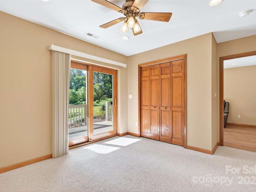 307 #7 Blue Ridge Drive, Marion, NC 28752.  MLS# CAR4298364, YatesRealty ID 28. 