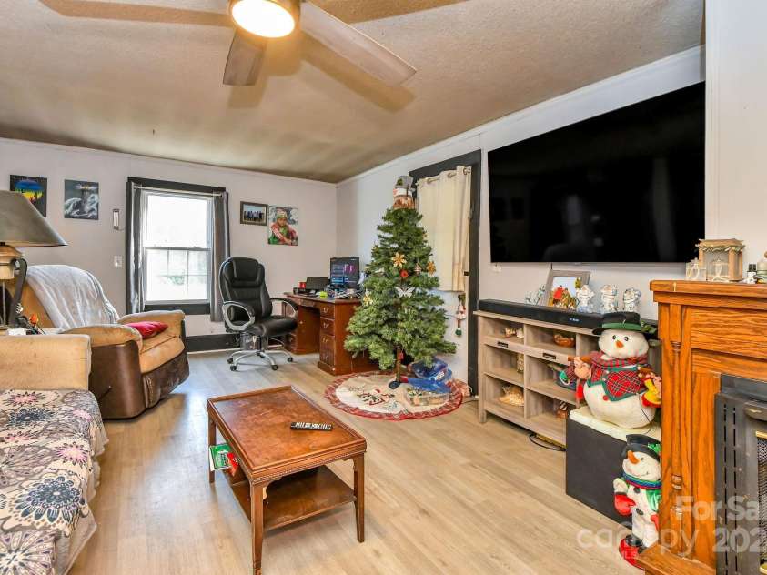 5113 Speedway Road, North Wilkesboro, NC 28659.  MLS# CAR4201414, YatesRealty ID 280. 
