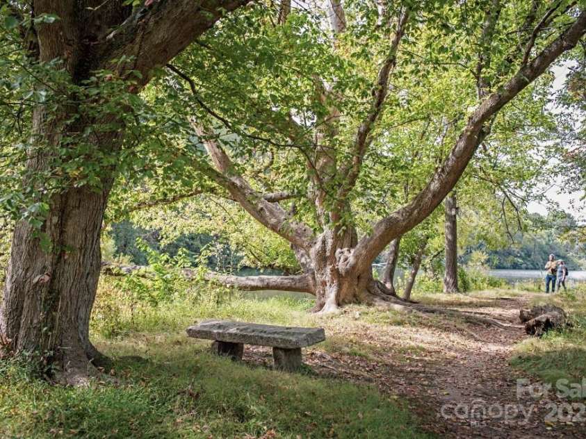 92 Senator Reynolds Road, Asheville, NC 28804.  MLS# CAR4306570, YatesRealty ID 280. Trails at Beaver Lake