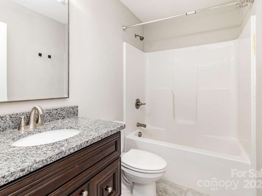 422 Balfour Drive, Salisbury, NC 28147.  MLS# CAR4228675, YatesRealty ID 2800. 