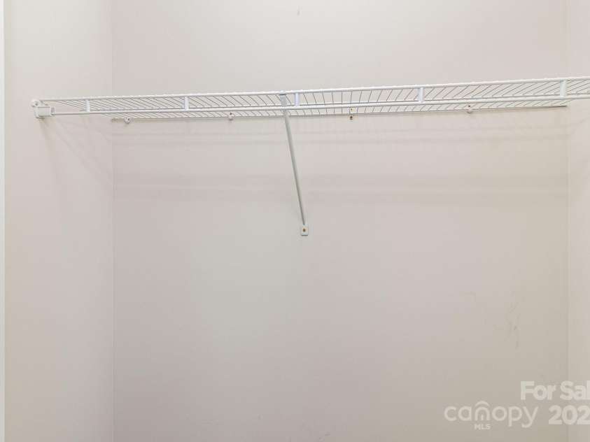 422 Balfour Drive, Salisbury, NC 28147.  MLS# CAR4228675, YatesRealty ID 2800. 
