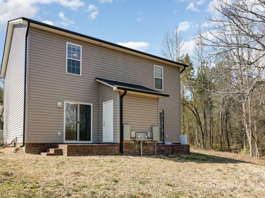 422 Balfour Drive, Salisbury, NC 28147.  MLS# CAR4228675, YatesRealty ID 2800. 
