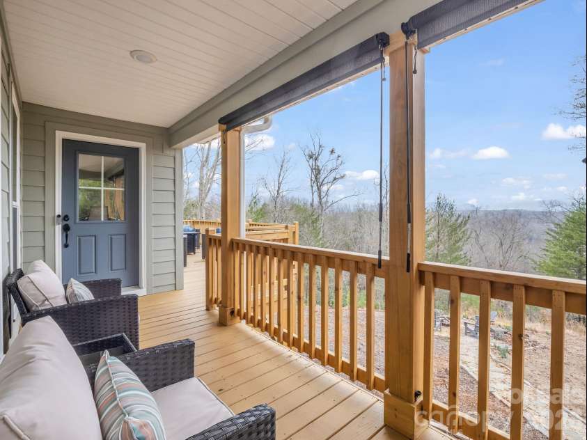 631 Mountain Parkway, Mill Spring, NC 28756.  MLS# CAR4350899, YatesRealty ID 2800. 