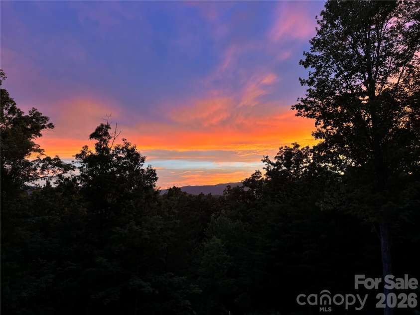 631 Mountain Parkway, Mill Spring, NC 28756.  MLS# CAR4350899, YatesRealty ID 2800. 