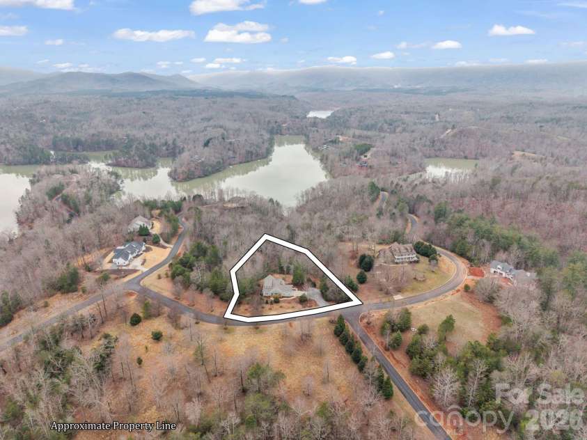 631 Mountain Parkway, Mill Spring, NC 28756.  MLS# CAR4350899, YatesRealty ID 2800. 