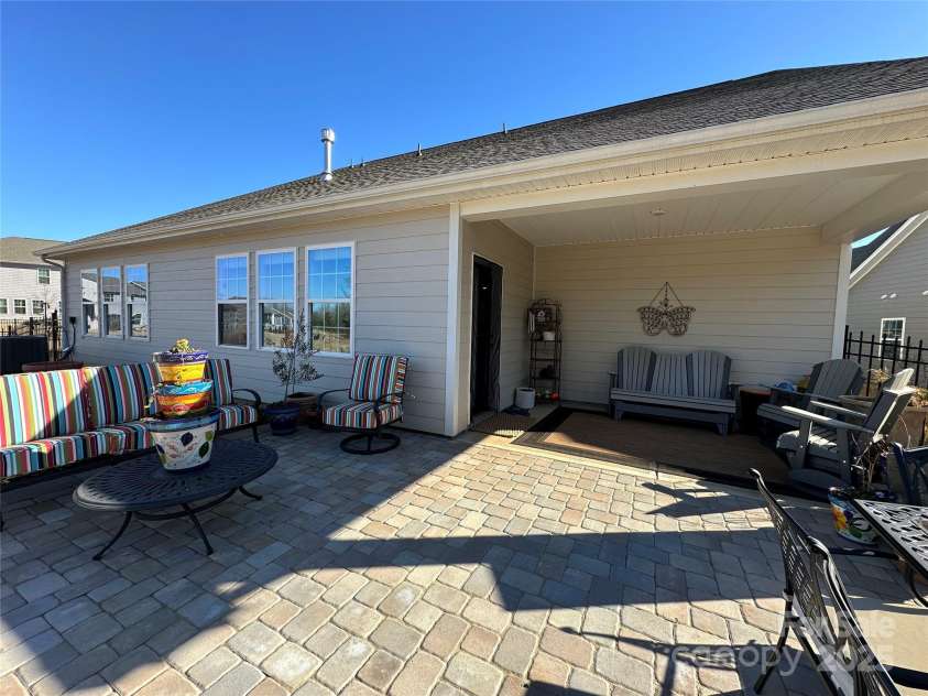21110 Bank Fire Lane, Huntersville, NC 28078.  MLS# CAR4250011, YatesRealty ID 28000. 