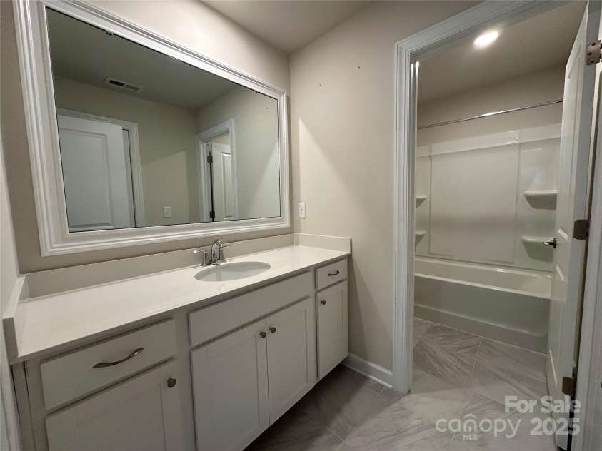 21110 Bank Fire Lane, Huntersville, NC 28078.  MLS# CAR4250011, YatesRealty ID 28000. 