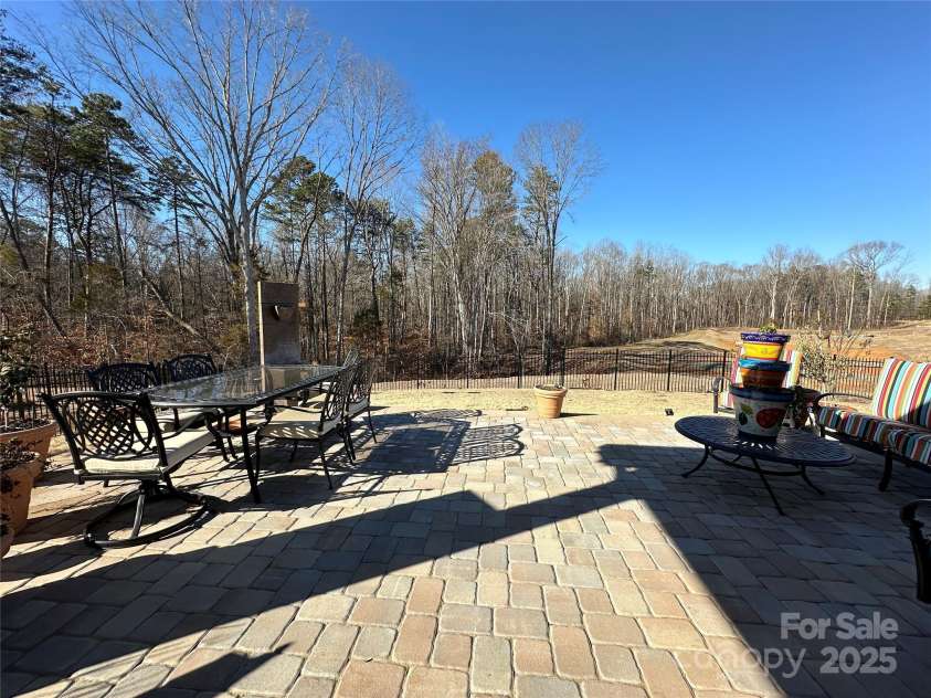 21110 Bank Fire Lane, Huntersville, NC 28078.  MLS# CAR4250011, YatesRealty ID 28000. 