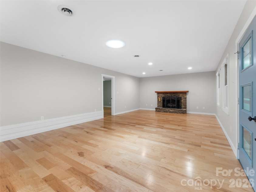 90 Cheestoonaya Way, Brevard, NC 28712.  MLS# CAR4388564, YatesRealty ID 28000. 