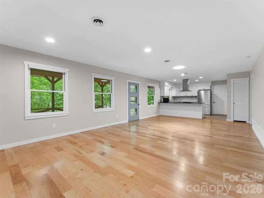 90 Cheestoonaya Way, Brevard, NC 28712.  MLS# CAR4388564, YatesRealty ID 28000. 