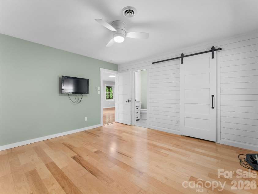 90 Cheestoonaya Way, Brevard, NC 28712.  MLS# CAR4388564, YatesRealty ID 28000. 