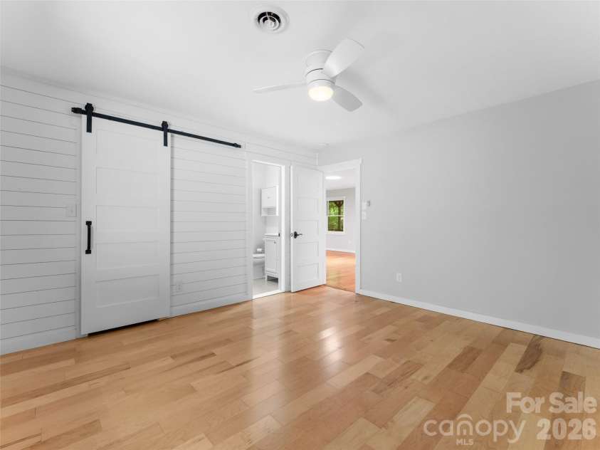90 Cheestoonaya Way, Brevard, NC 28712.  MLS# CAR4388564, YatesRealty ID 28000. 