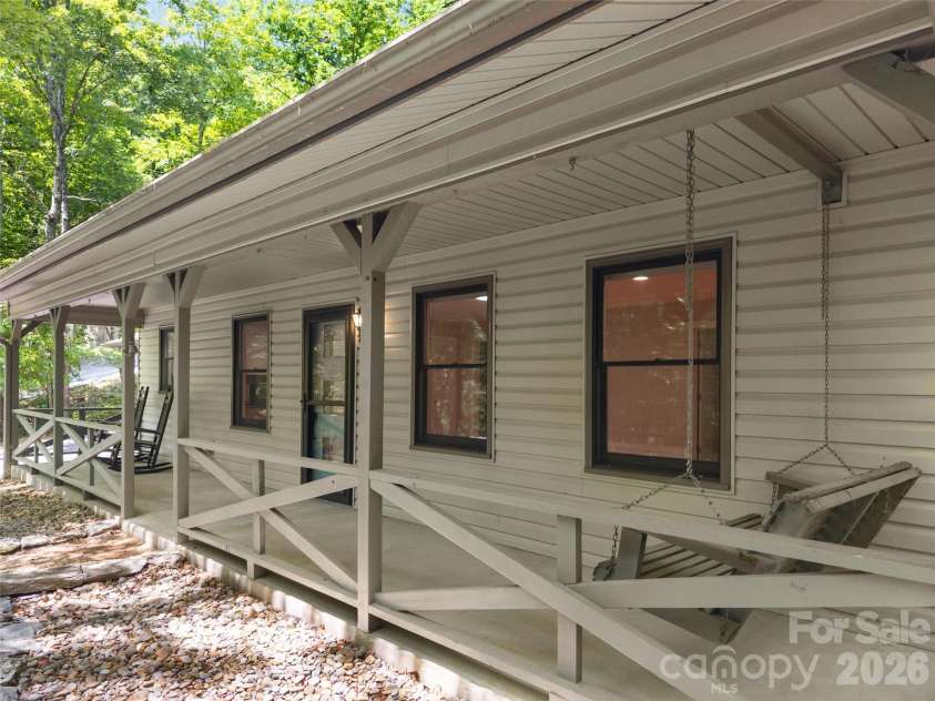 90 Cheestoonaya Way, Brevard, NC 28712.  MLS# CAR4388564, YatesRealty ID 28000. 