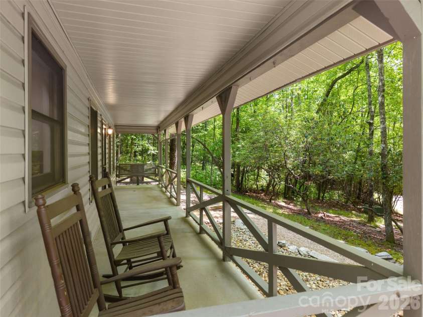 90 Cheestoonaya Way, Brevard, NC 28712.  MLS# CAR4388564, YatesRealty ID 28000. 