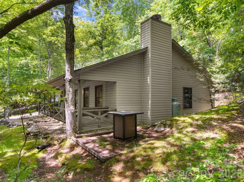 90 Cheestoonaya Way, Brevard, NC 28712.  MLS# CAR4388564, YatesRealty ID 28000. 