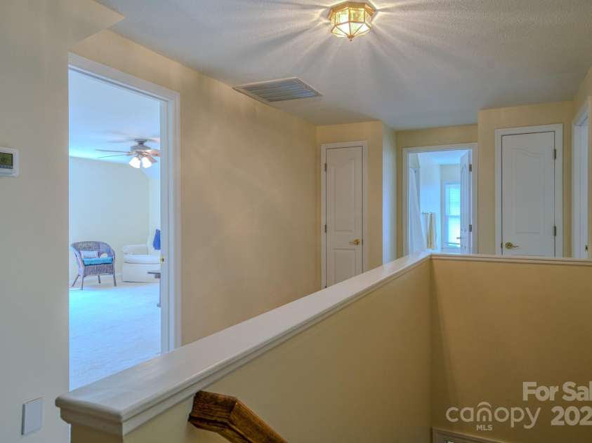 8 Creekside Way, Asheville, NC 28804.  MLS# CAR4275736, YatesRealty ID 28001. 