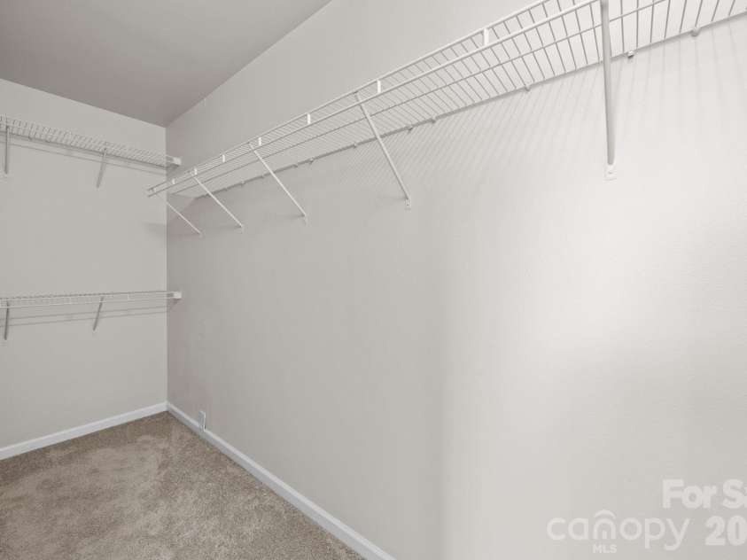 10609 Spring Rain Court, Charlotte, NC 28278.  MLS# CAR4390035, YatesRealty ID 28004. 