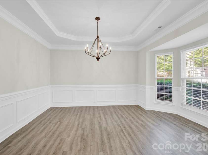 20528 Harbor View Drive, Cornelius, NC 28031.  MLS# CAR4387578, YatesRealty ID 28005. 