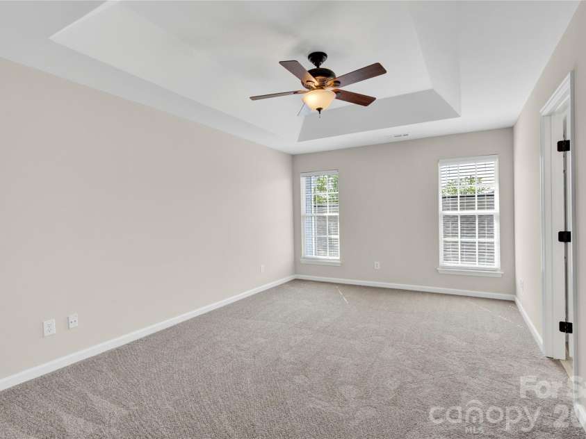 20528 Harbor View Drive, Cornelius, NC 28031.  MLS# CAR4387578, YatesRealty ID 28005. 