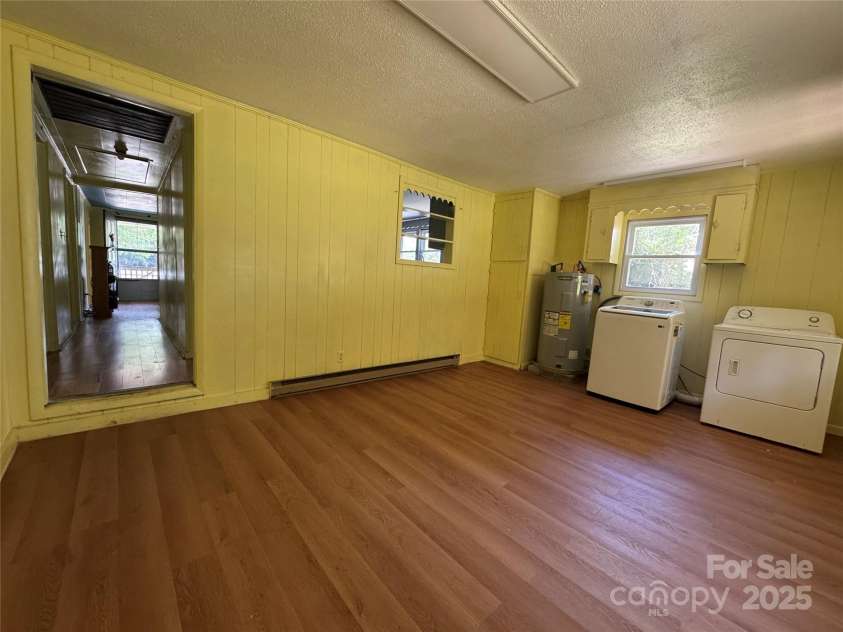 111 Kenneth Cooper Road, Whittier, NC 28789.  MLS# CAR4285287, YatesRealty ID 28006. 