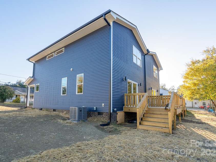 227 Kerr Street, Concord, NC 28025.  MLS# CAR4312543, YatesRealty ID 2801. 