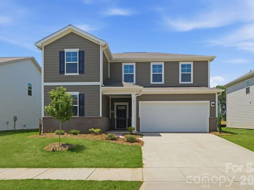 171 Grants Landing Drive, Salisbury, NC 28147.  MLS# CAR4390141, YatesRealty ID 28010. 