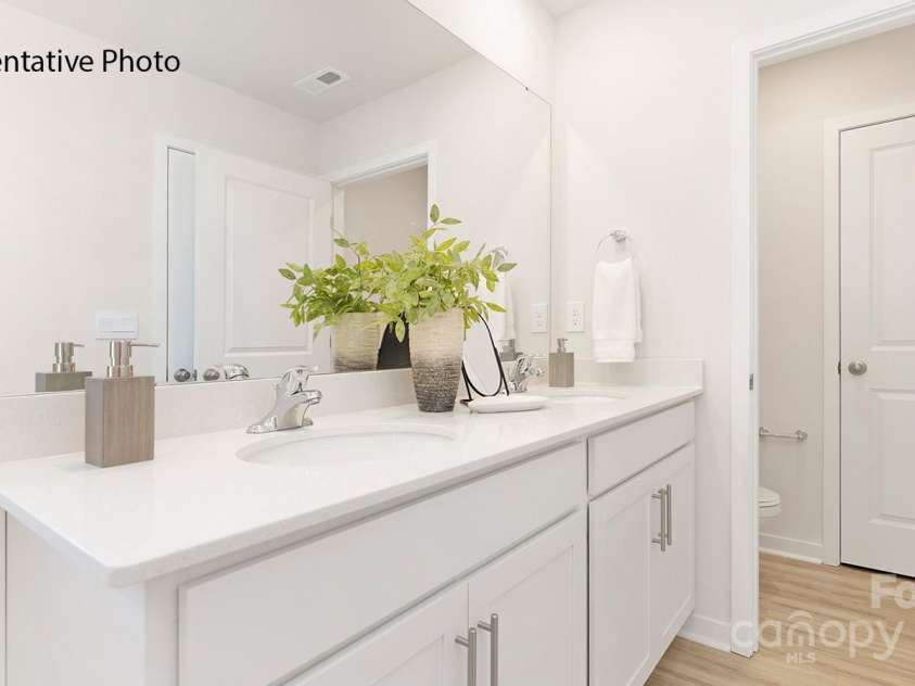 570 Sparkleberry Street, Chester, SC 29706.  MLS# CAR4285299, YatesRealty ID 28011. 